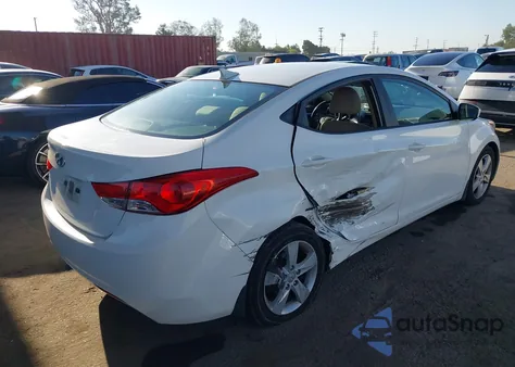 2013 Hyundai Elantra Gls/Limited from USA, damaged, VIN 5NPDH4AE1DH276823